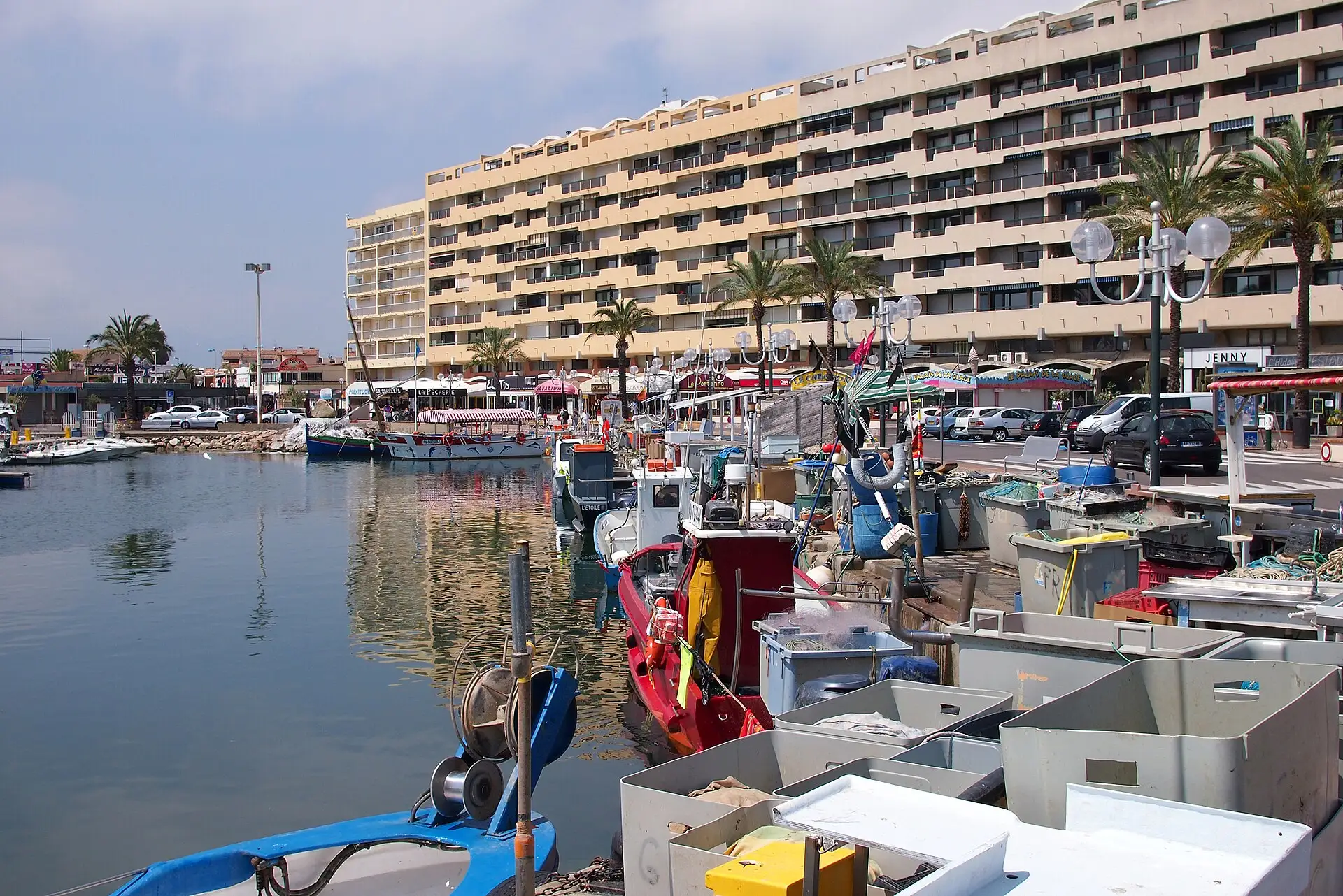 Le port de Saint-Cyprien